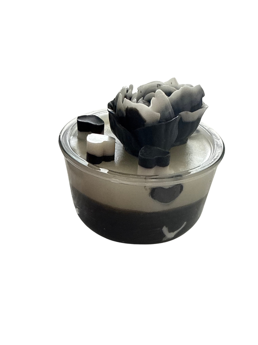 Goth rose candle